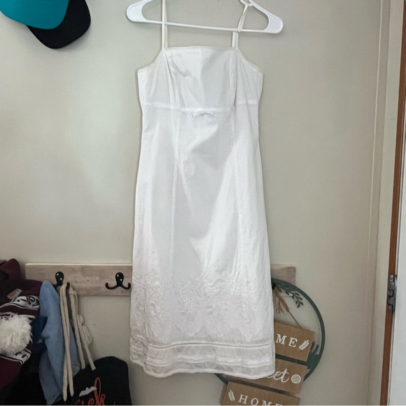 Express Dresses & Skirts - Earlier 2000’s Style White Spaghetti Strap Dress